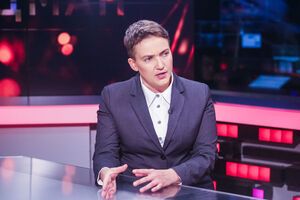Савченко: Ті, хто в командуванні, завжди грають під владу, а влада завжди грає під Росію, і вони просто вбивають свій народ