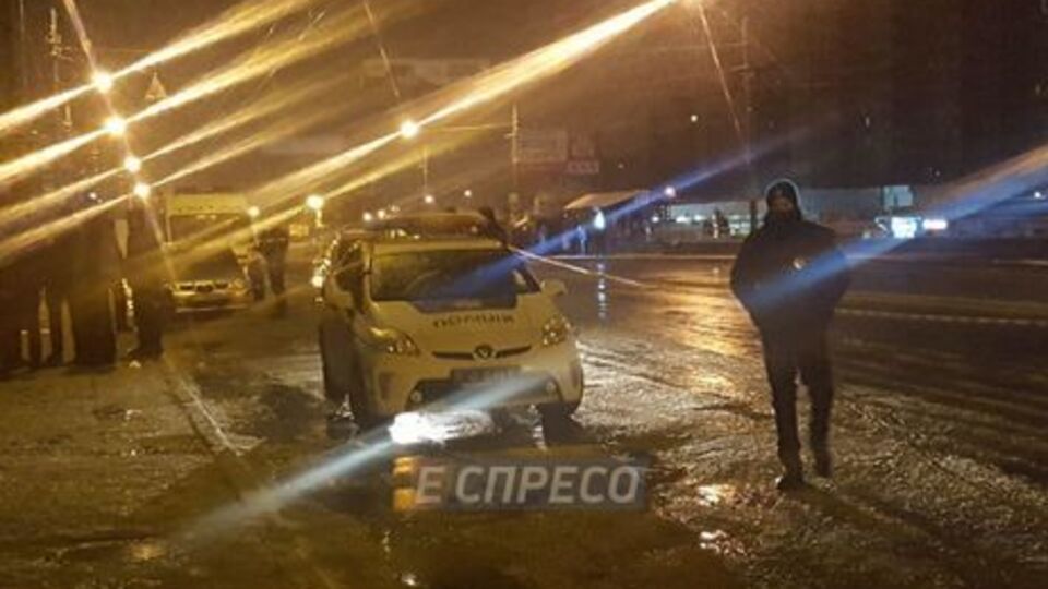 При попытке задержания в ночь на 15 марта прохожий выхватил из кармана гранату, привел ее в действие и бросил под ноги патрульным