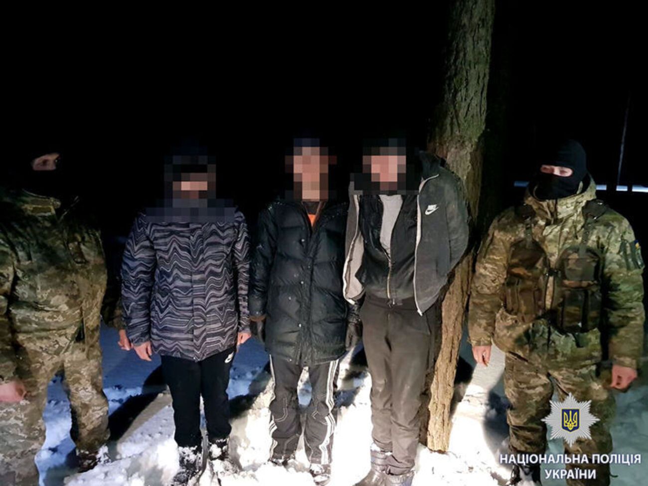 Подозреваемых в организации канала нелегальной миграции задержали