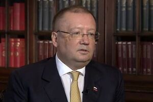 Яковенко заявив про істотне скорочення штату посольства