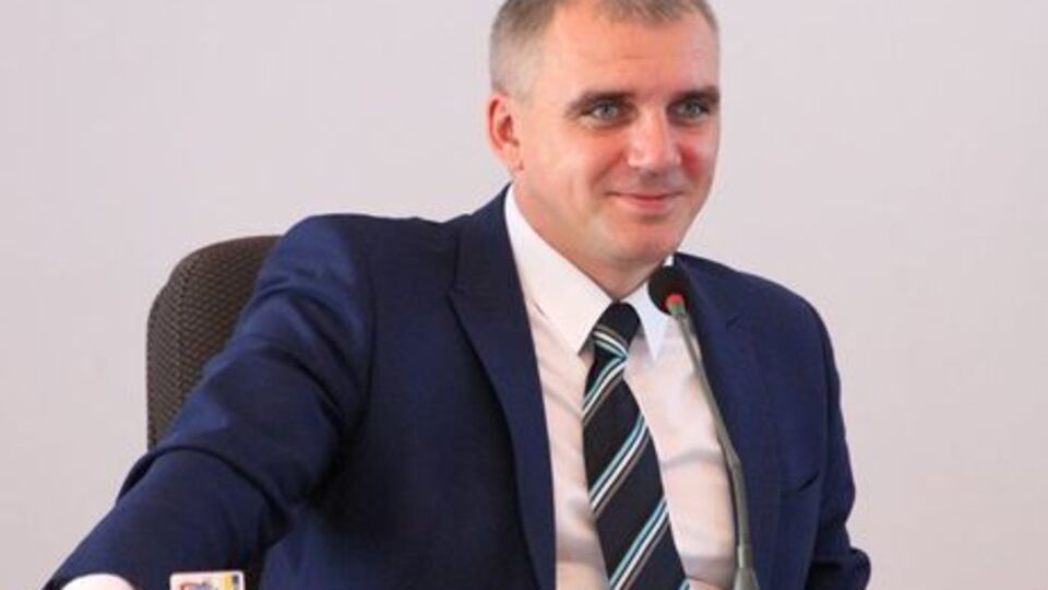 Сенкевича восстановили в должности