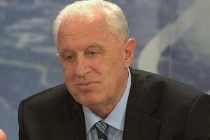 Грач заявил, что крымчане против "аксеновщины"