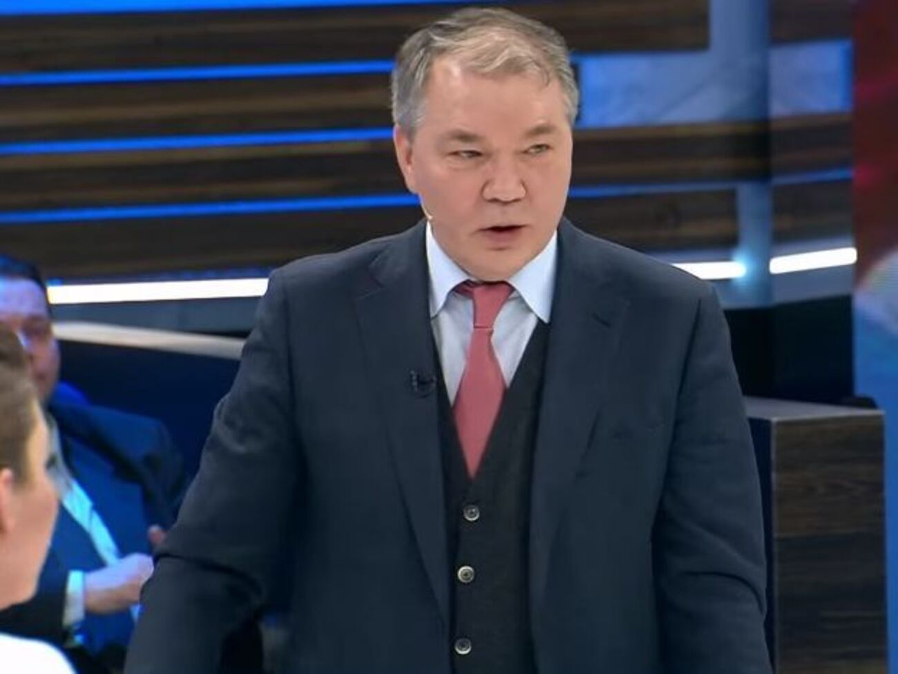 Леонид Калашников: Наконец-то наши русские оттуда потихонечку должны ехать сюда от страха