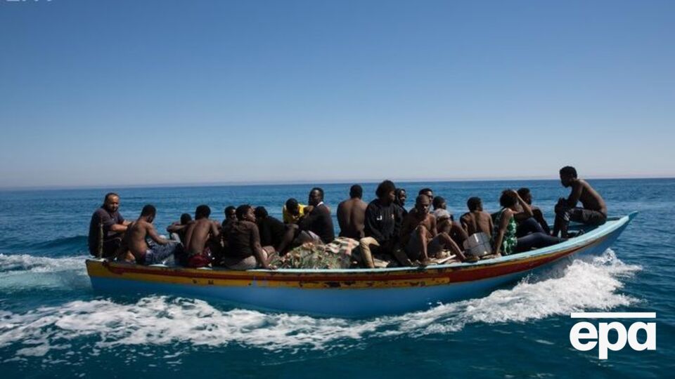 У берегов Греции утонула лодка с мигрантами