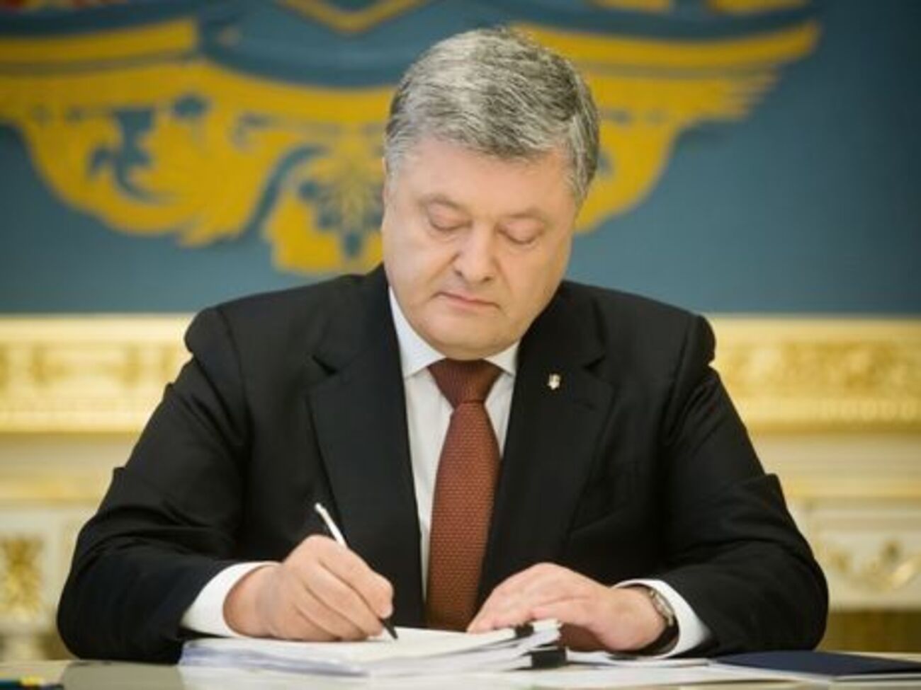 Порошенко підписав укази про санкції проти Південного Судану та Гвінеї-Бісау