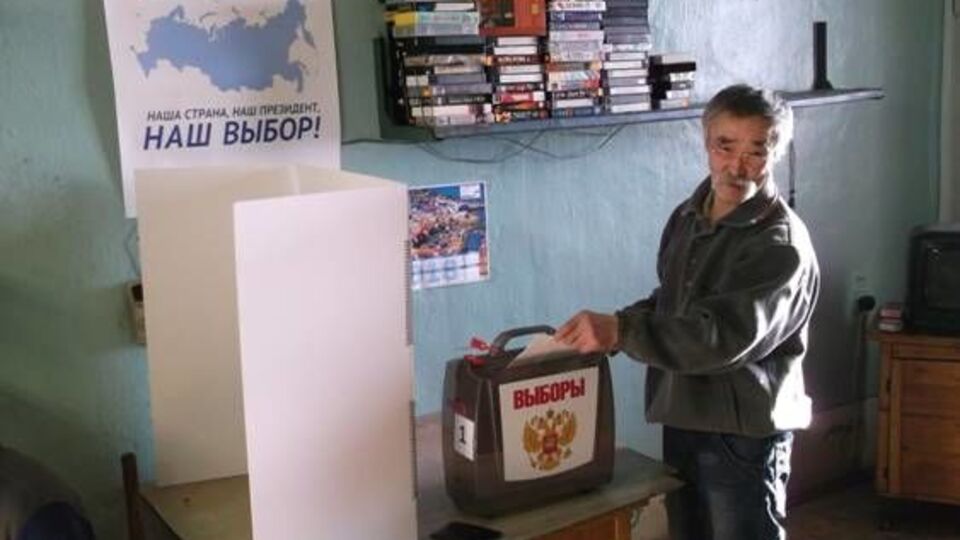 Голосування почали східні регіони РФ