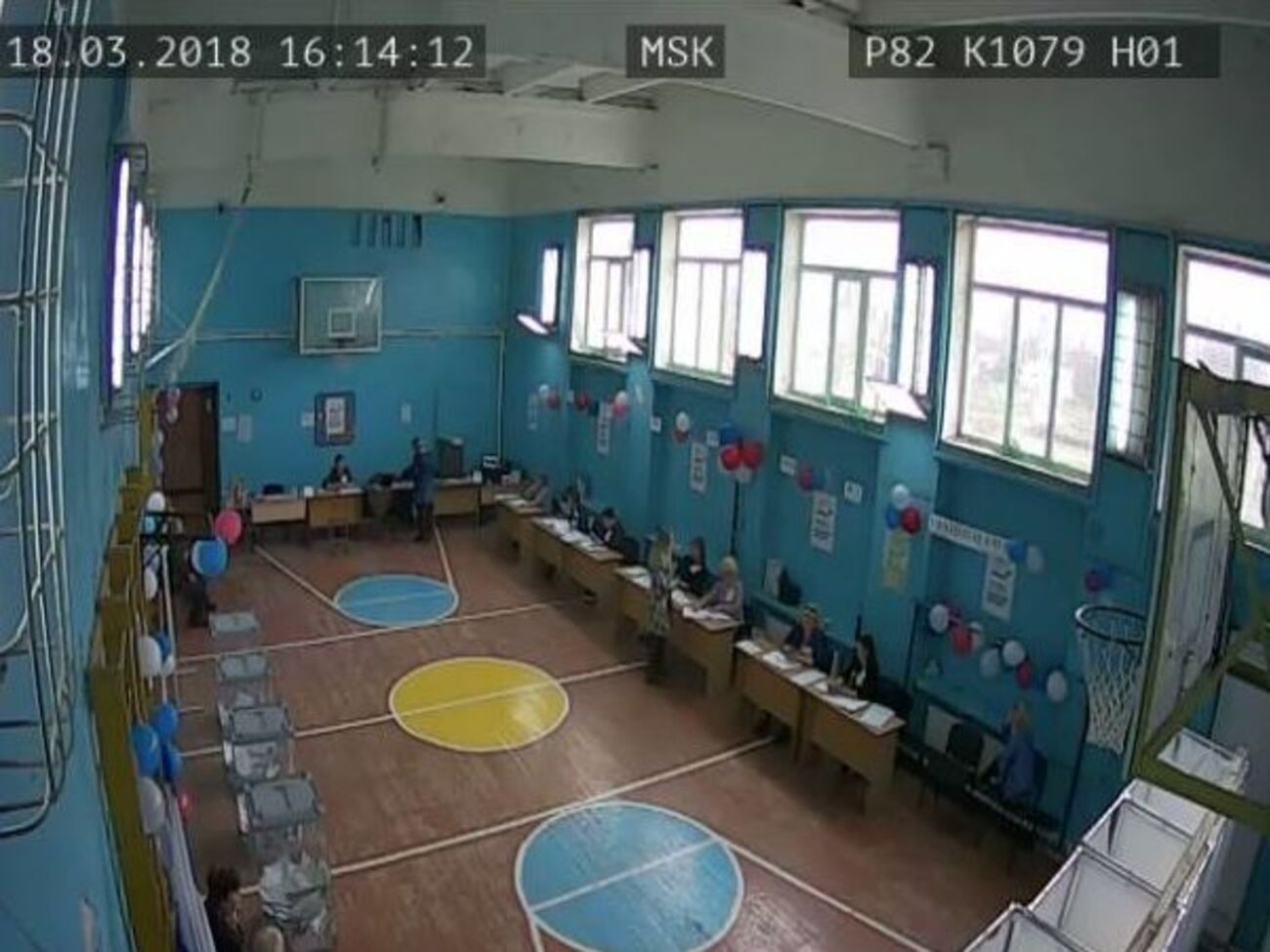 У місцях проживання кримських татар в окупованому Криму на виборчих дільницях не видно відвідувачів