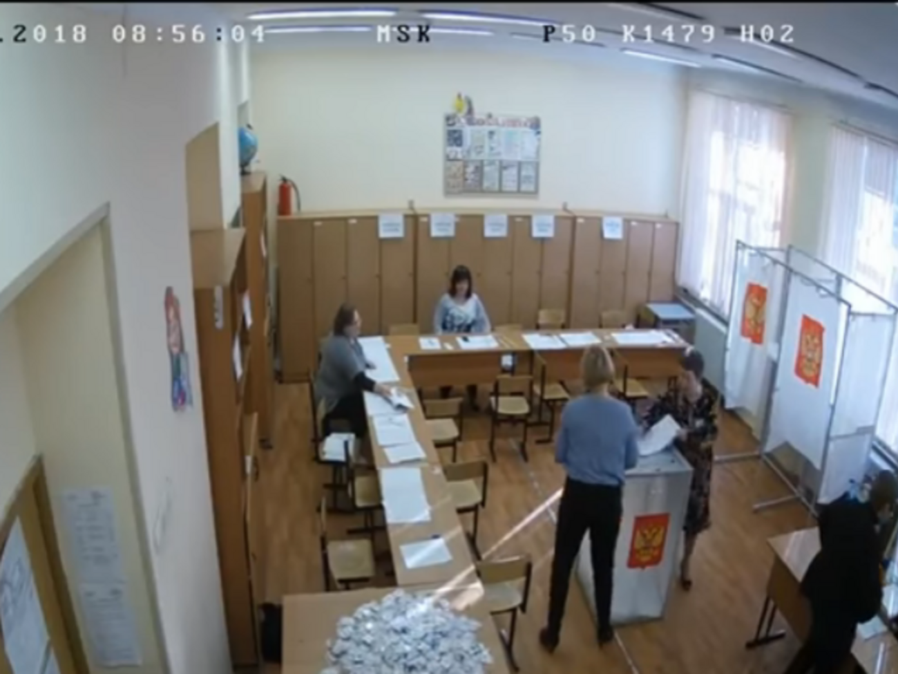 Членов избиркома отстранили за вброс бюллетеней