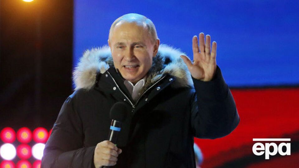 Путин сообщил, что не планирует проводить в России конституционных реформ