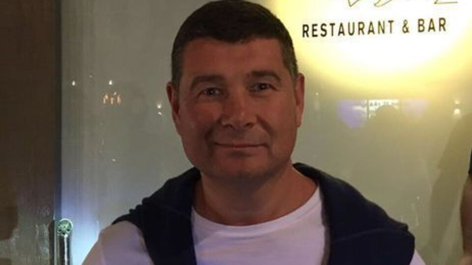 Онищенко зазначив, що до спілкування з Порошенком був досить заможною людиною
