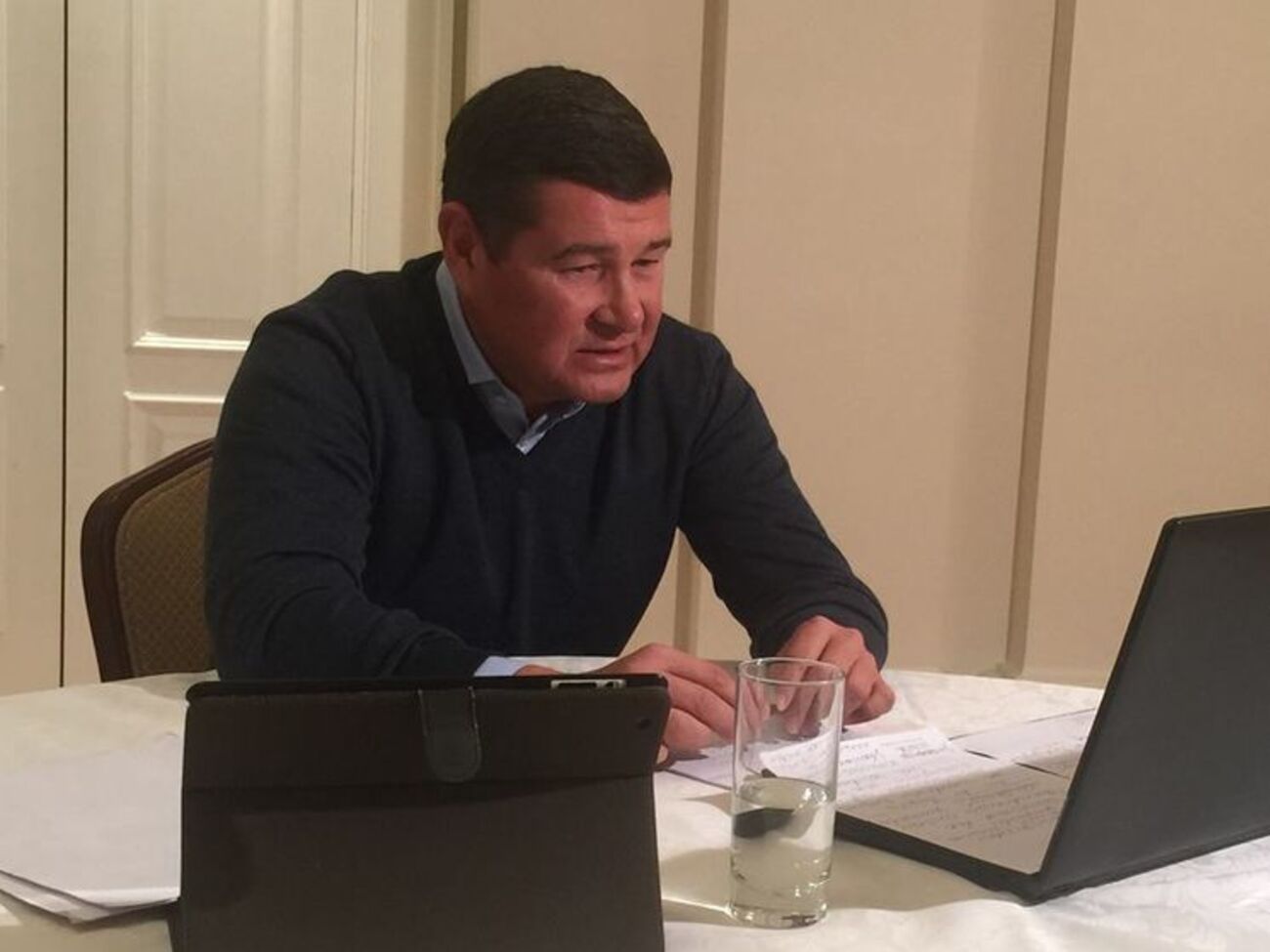 Онищенко (на фото) зазначив, що запис розмови з Порошенком, зроблений 8 червня 2016 року, кине світло на кримінальну справу щодо нього