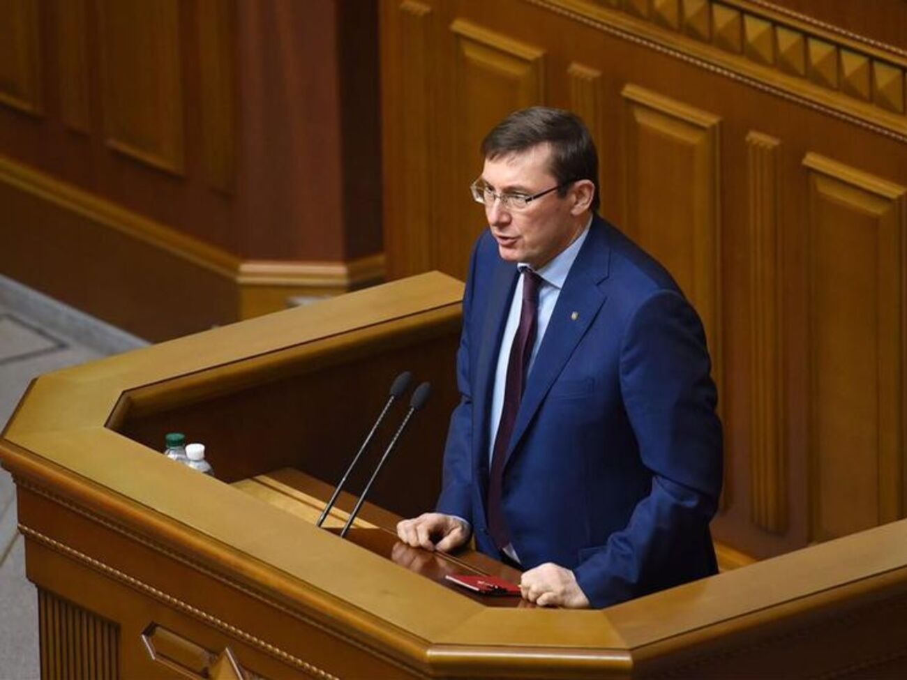 Луценко: Климова ознакомили с фактами нарушений, которые были выявлены в работе отделений "Новой почты"