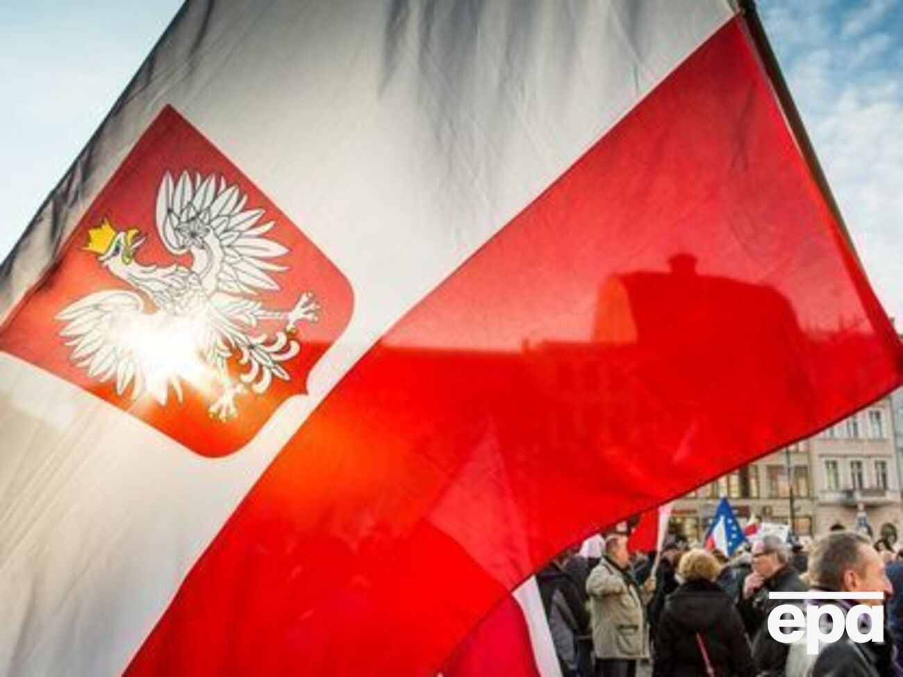 Акция прошла под зданием украинского посольства