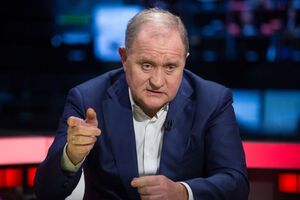 Могилев: Украинские вооруженные формирования, которые были на территории Крыма, вполне могли бы организовать достойное сопротивление силам, которые занимались аннексией