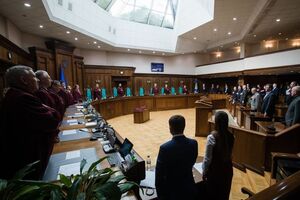 С сегодняшнего дня в КСУ будет работать уже 16 из 18 судей