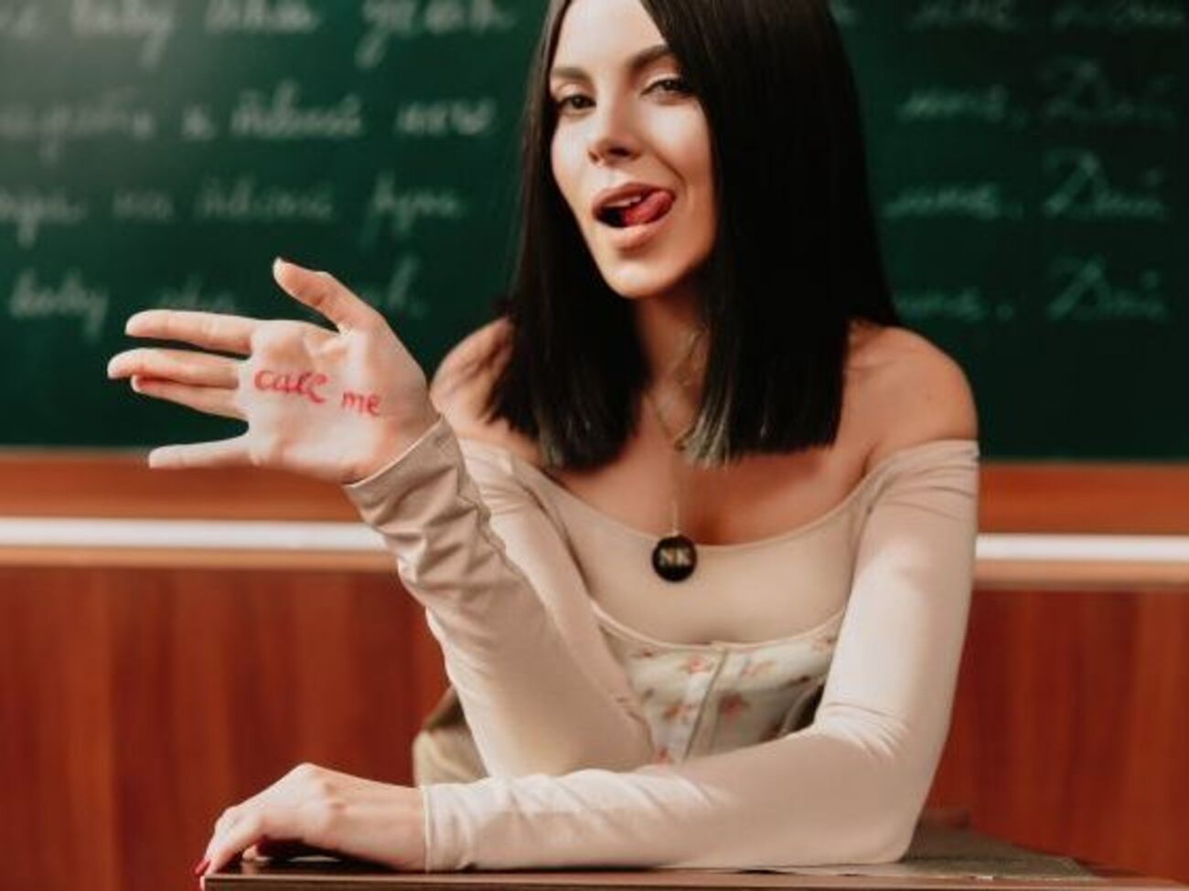 Каменских спела новую песню, написанную Потапом