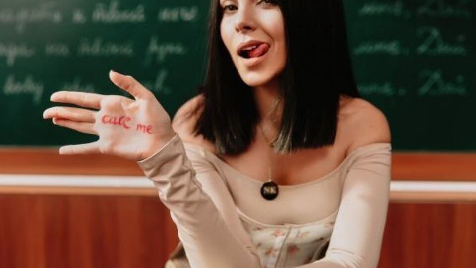 Каменских спела новую песню, написанную Потапом