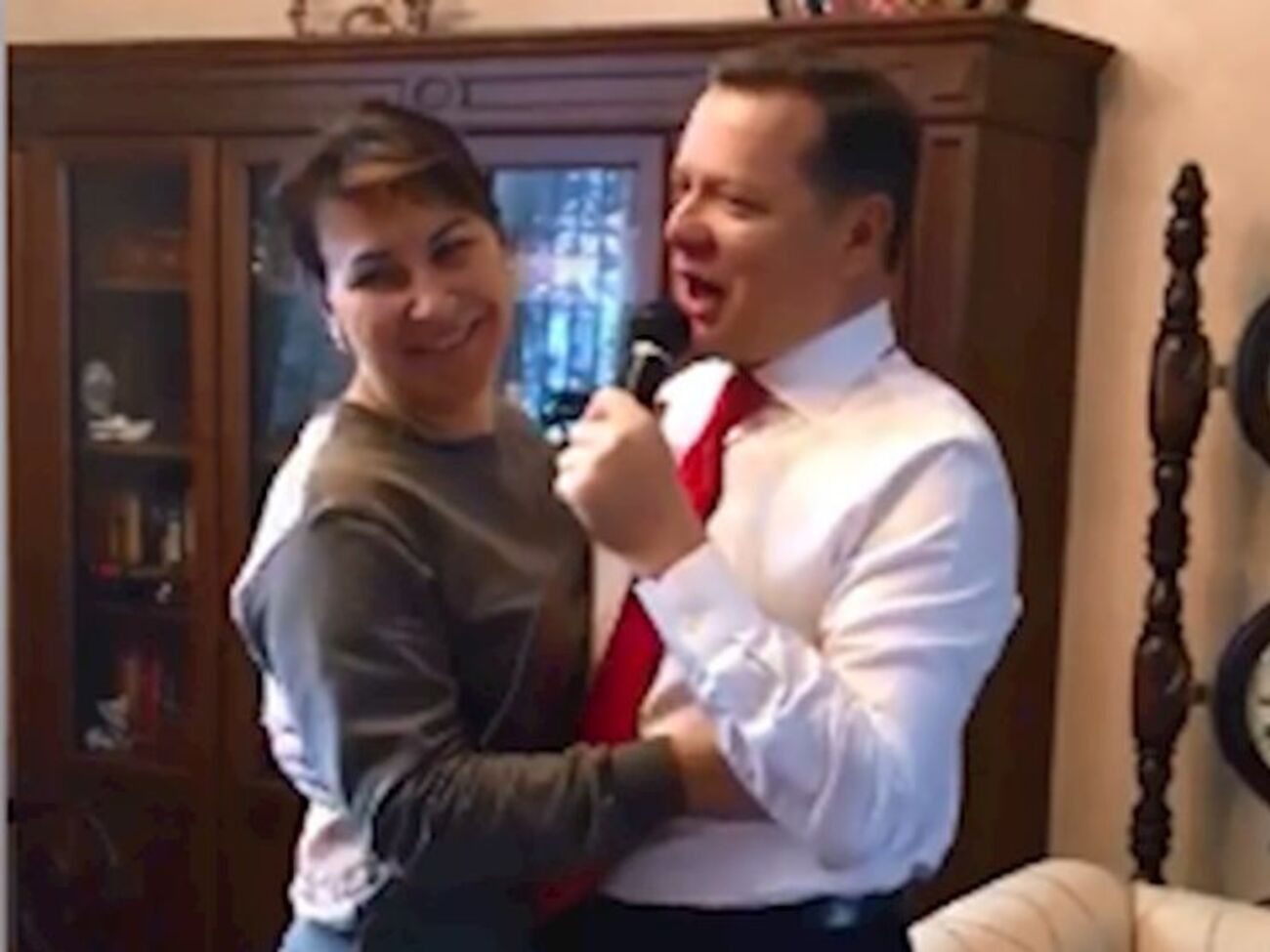 Ляшко:&nbsp;Утром поешь, танцуешь с любимой&nbsp;&ndash; и весь день, как на крыльях! Попробуйте!