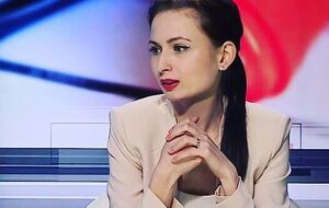 Анне Бикова: Так їм просто начхати, адже вони почуваються в повній безпеці і роблять це абсолютно відкрито