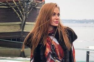 У Слави тривалий час було руде волосся