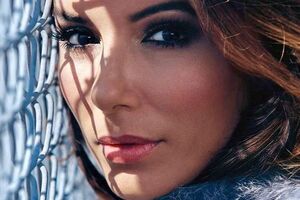 Лонгорія незабаром народить первістка