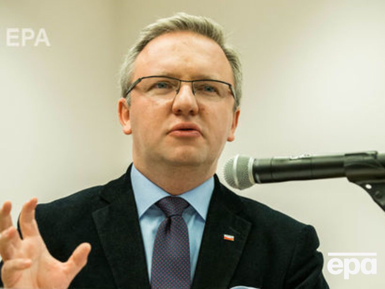 Щерский: Вчера президент принял решение, что не будет участвовать в качестве представителя Польши на чемпионате мира в РФ