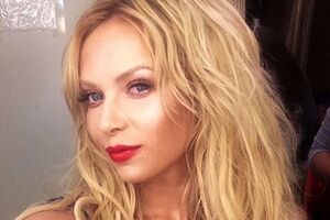Думанская: Наш папа говорит, что он художник и у него очень хорошо получаются дочери, поэтому ждем еще одну дочь
