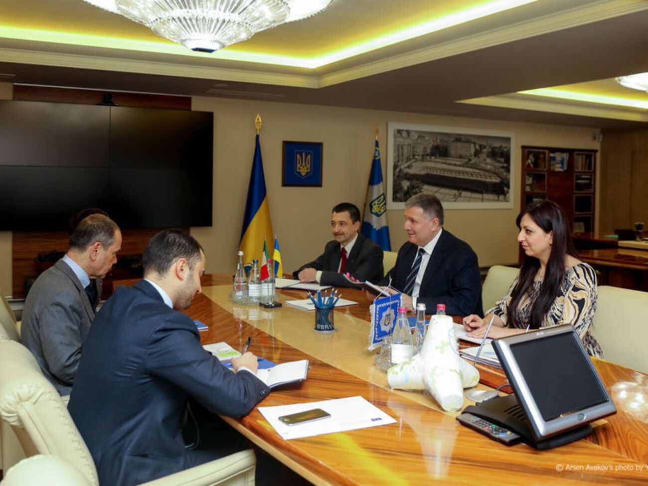 Аваков запевнив посла, що Марків не має стосунку до загибелі Роккеллі