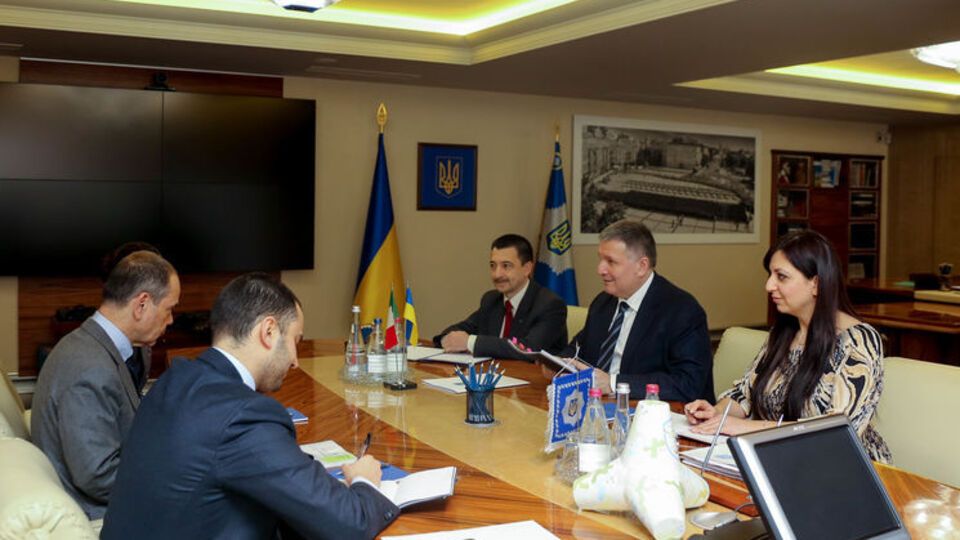 Аваков запевнив посла, що Марків не має стосунку до загибелі Роккеллі