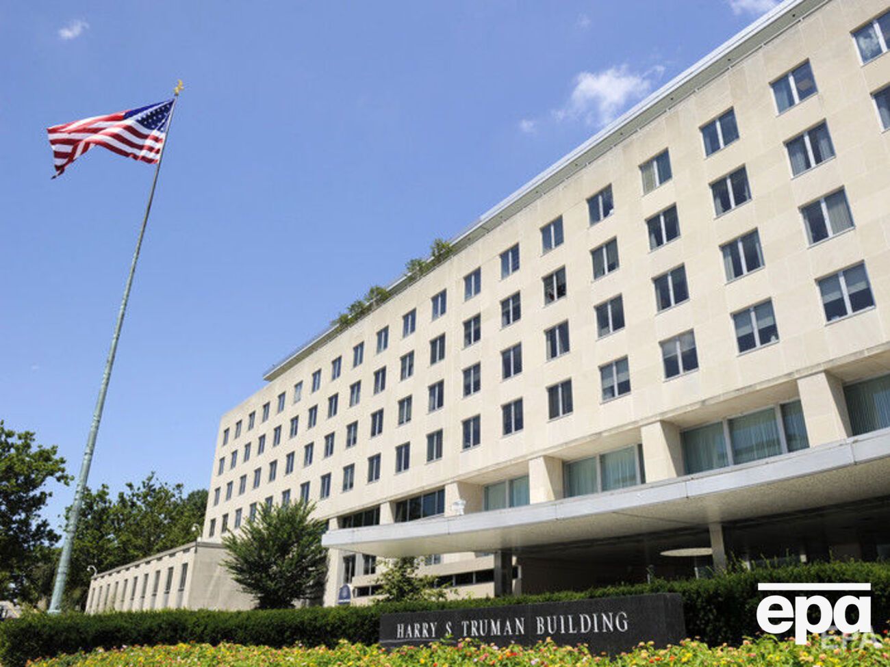 У Держдепартаменті розповіли, чому Трамп привітав Путіна