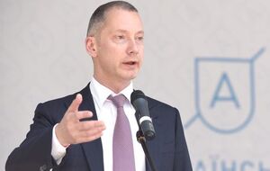 7 февраля Порошенко вывел Ложкина из состава Национального инвестиционного совета