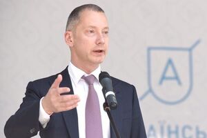 7 февраля Порошенко вывел Ложкина из состава Национального инвестиционного совета