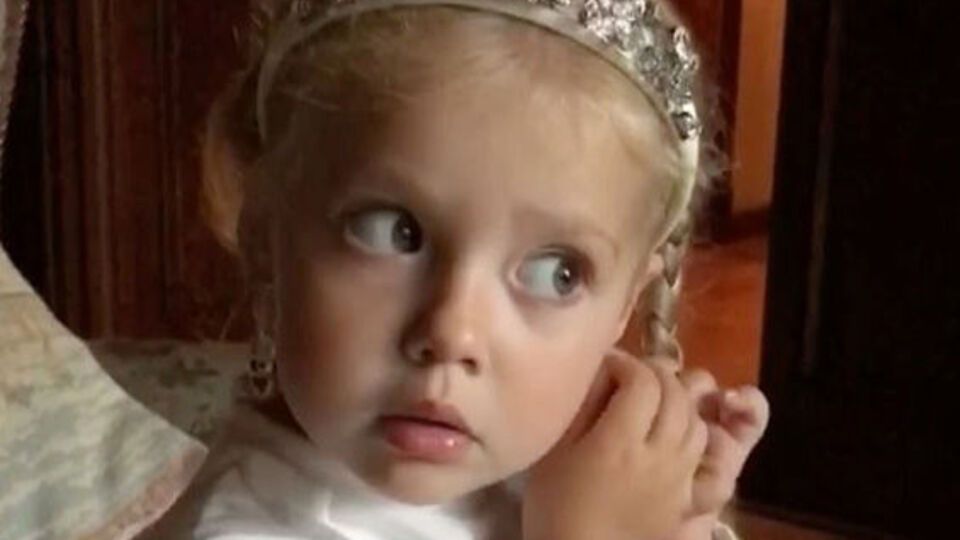 Лиза Галкина примерила свадебное платье
