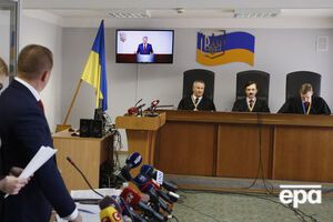 Суд не дал согласия адвокатам Януковича на повторный допрос Порошенко