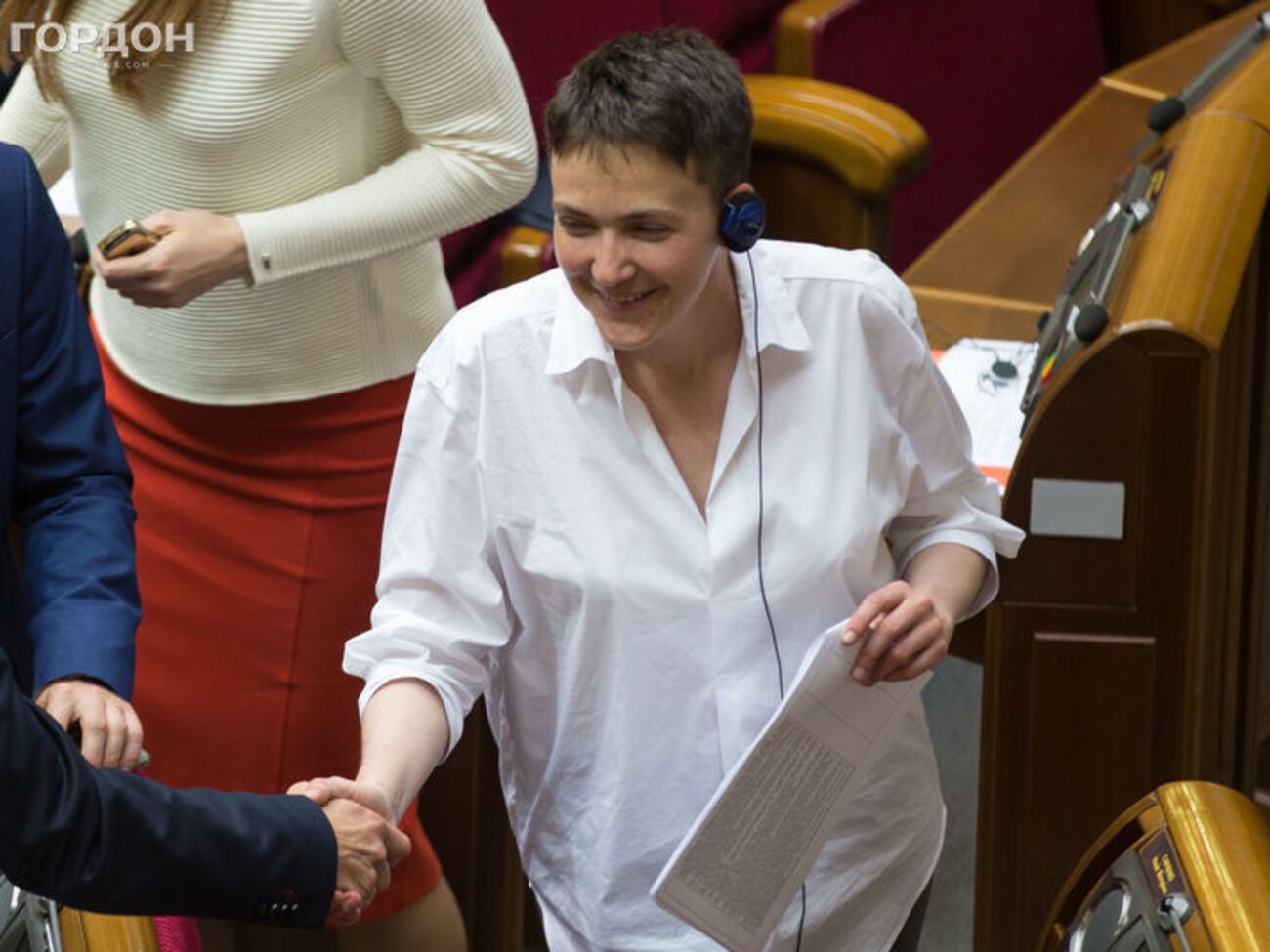 Савченко: Відкриті агенти СБУ виглядають як "піджаки", ну таке, принеси-подай, із паперами ходять. А є закриті агенти