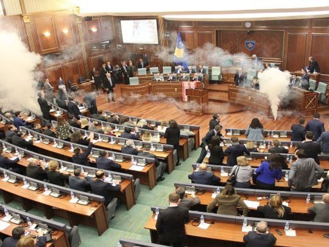 Оппозиция пыталась сорвать заседание