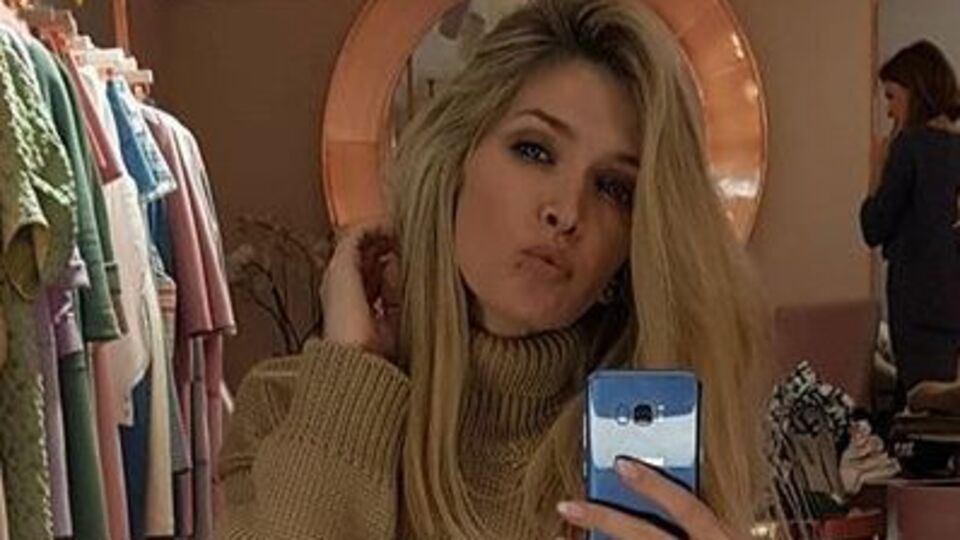 Брежнева: И ведь существуют еще люди, у которых нет Instagram. Это мой крутой зять, он же брат – Александр Цекало!