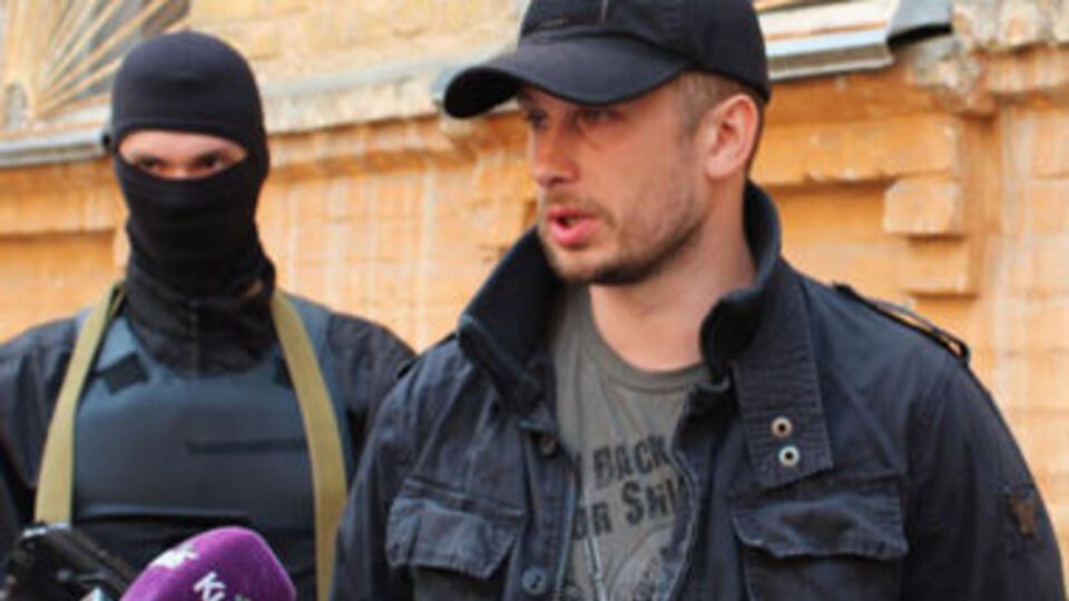 Билецкий: Пока не установят личности этих людей, формально полицейских, они оттуда не уйдут