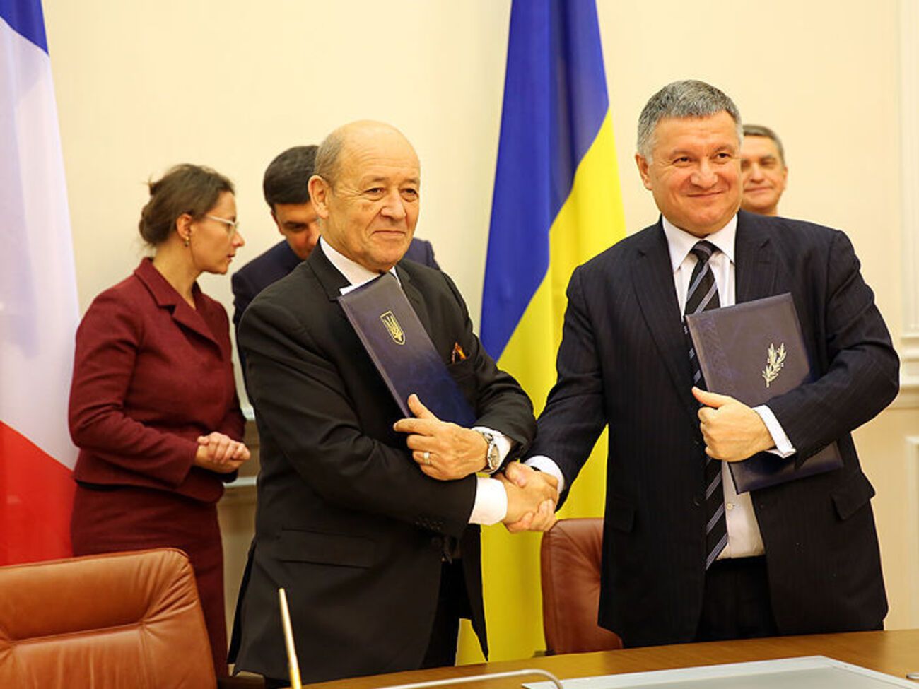 Угоду підписали Аваков і Ле Дріан