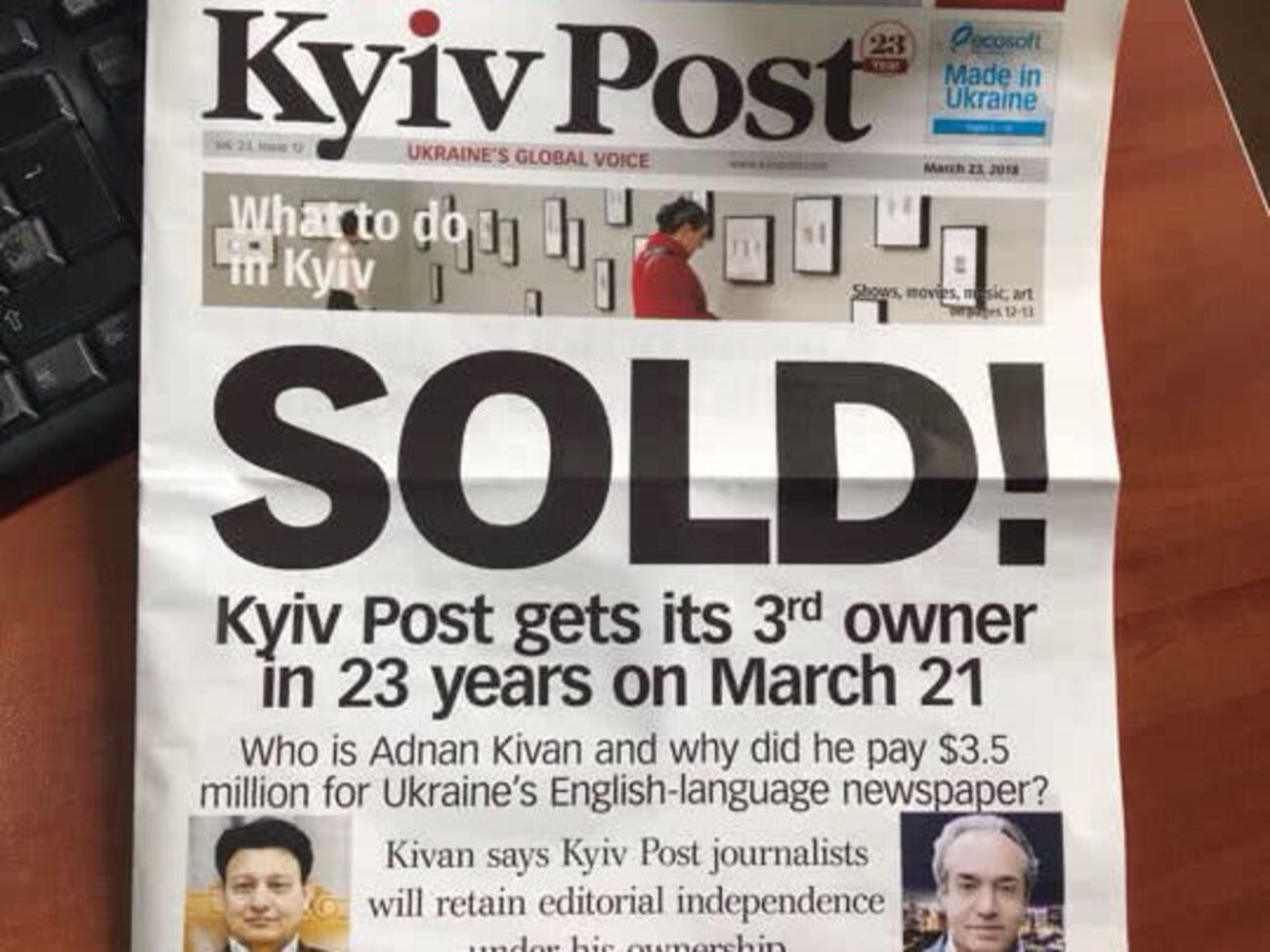 Главная статья Kyiv Post посвящена соглашению о продаже издания