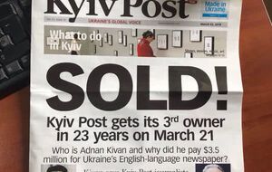 Главная статья Kyiv Post посвящена соглашению о продаже издания