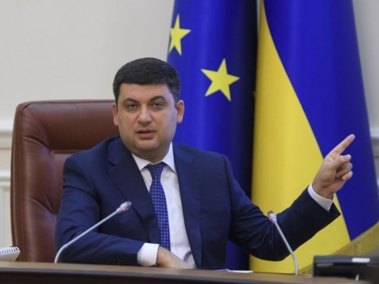 Гройсман: Мы от этих вызовов становимся сильнее