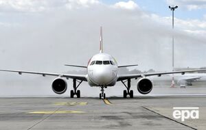 Авиакомпания не смогла оперативно заменить пьяного пилота