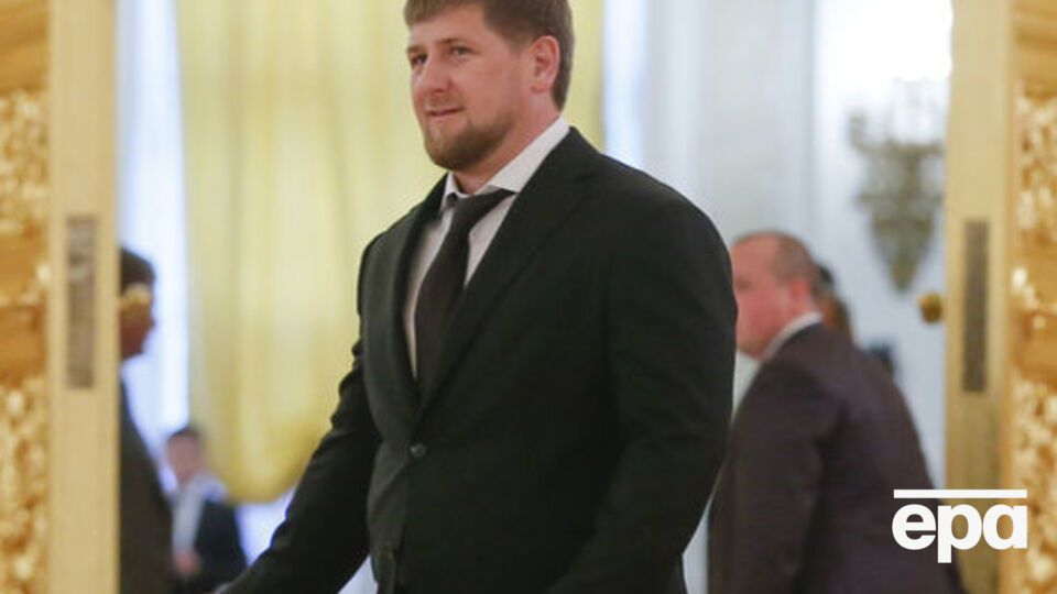 Кадыров (на фото) показал Турлаева в прямом эфире в соцсети