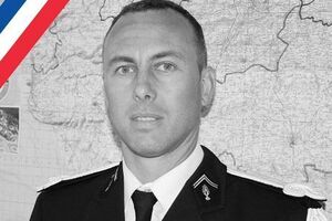 Офицер полиции Арно Бельтрам погиб в ходе теракта в Требе