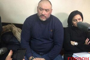 У Крисіна є покровителі у владі, які допомагають йому уникнути покарання, заявив прокурор Донський