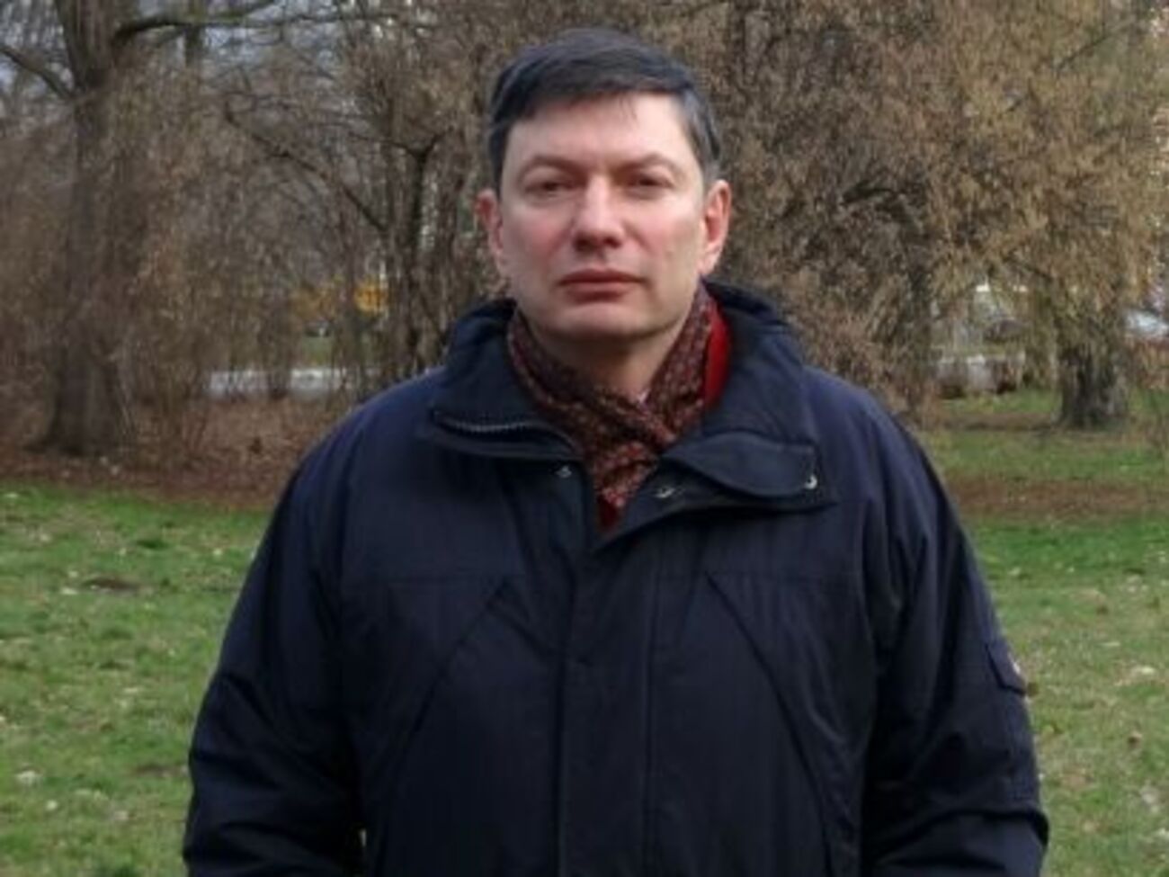 Вчера телеобслуга ждала команды хозяев. Чего изволите: может быть, надо найти на пепелище в Кемерово визитку Яроша или Мэй?
