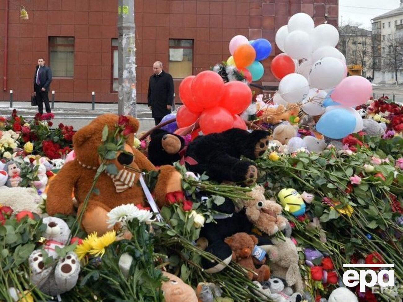 Гудков: Телевидение покажет "соболезнования Путина", спрятавшегося от народа