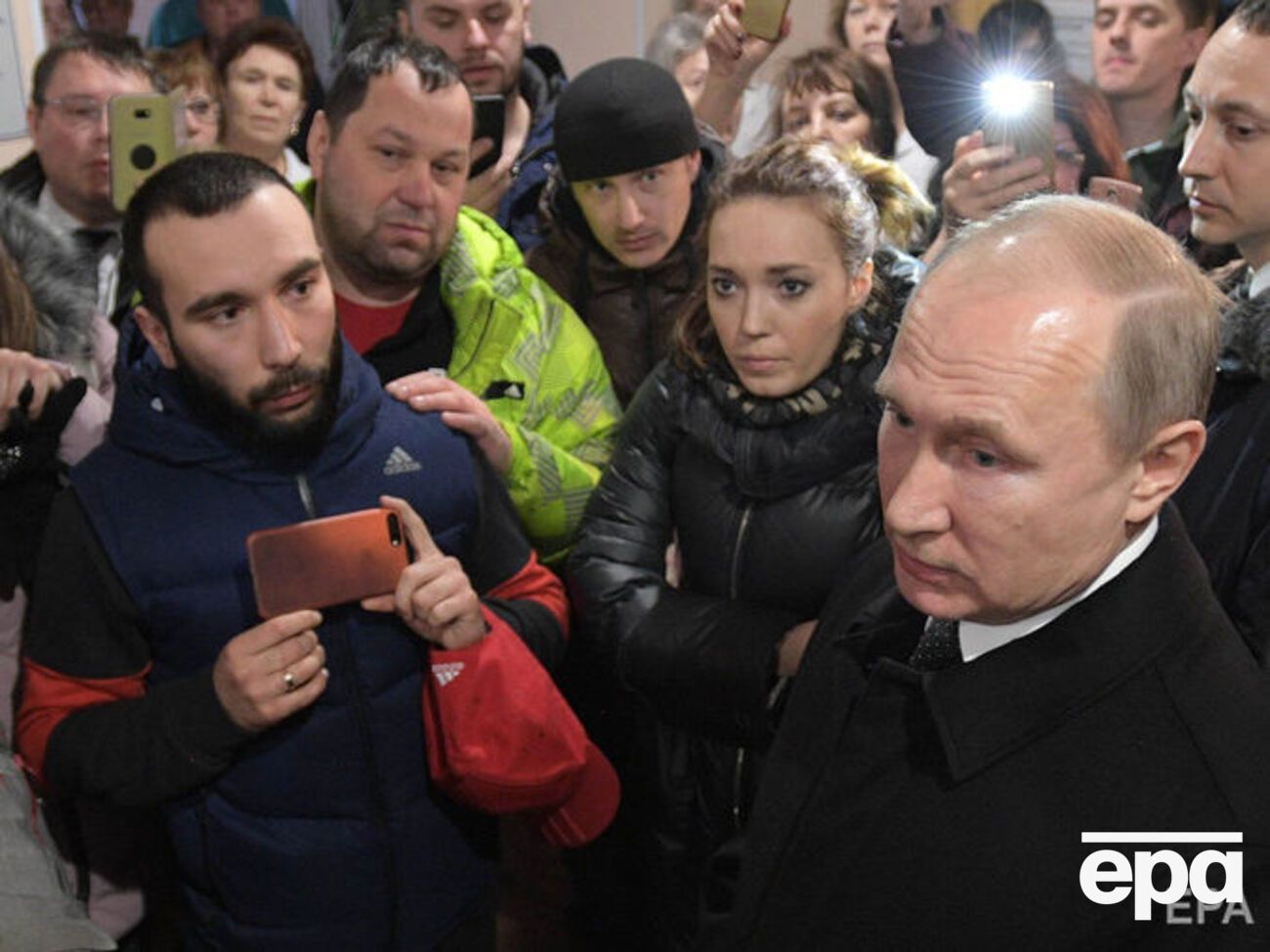 Путін прибув до Кемерова 27 березня