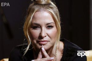 Анастейша танцювала сальсу